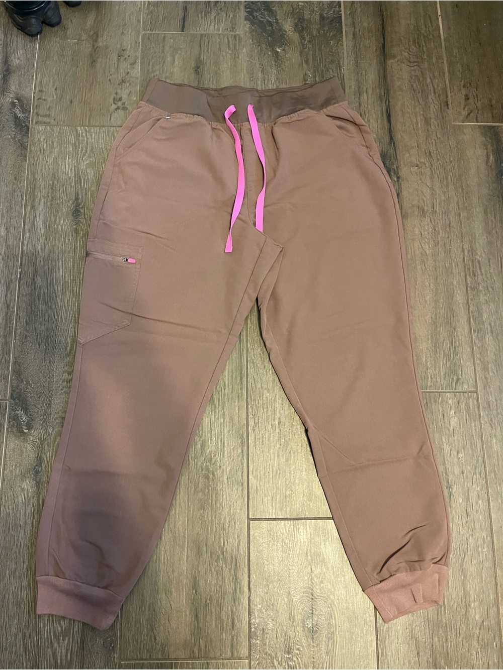 FIGS High Waisted Zamora Jogger Scrub Pants Smokey Taupe Large Regular